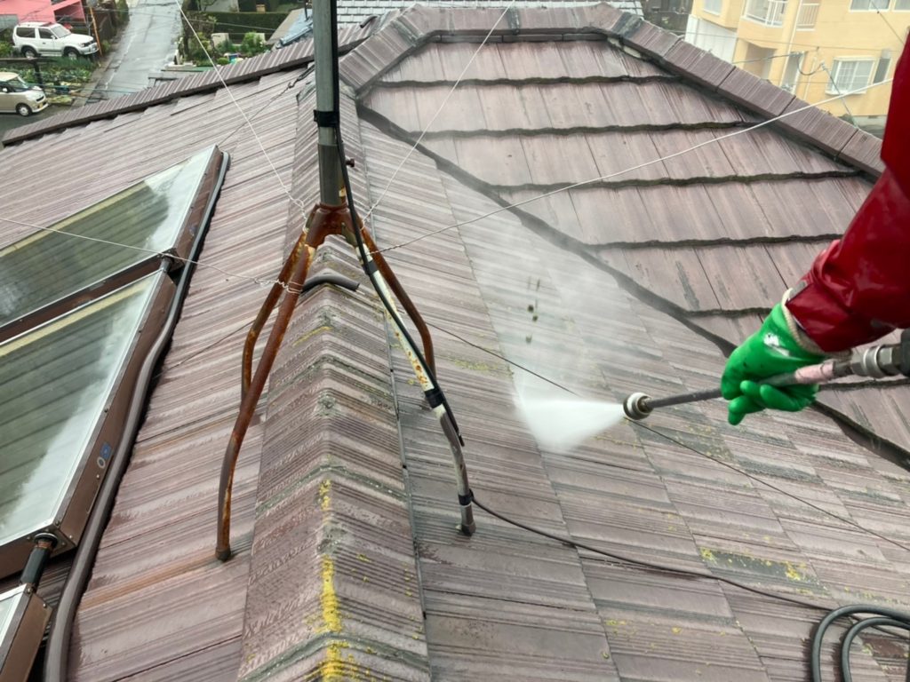 屋根　１高圧洗浄